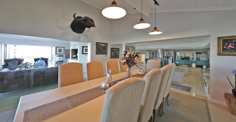 4 Bedroom Property for Sale in Loevenstein Western Cape